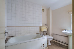 Photo 12- click for photo gallery